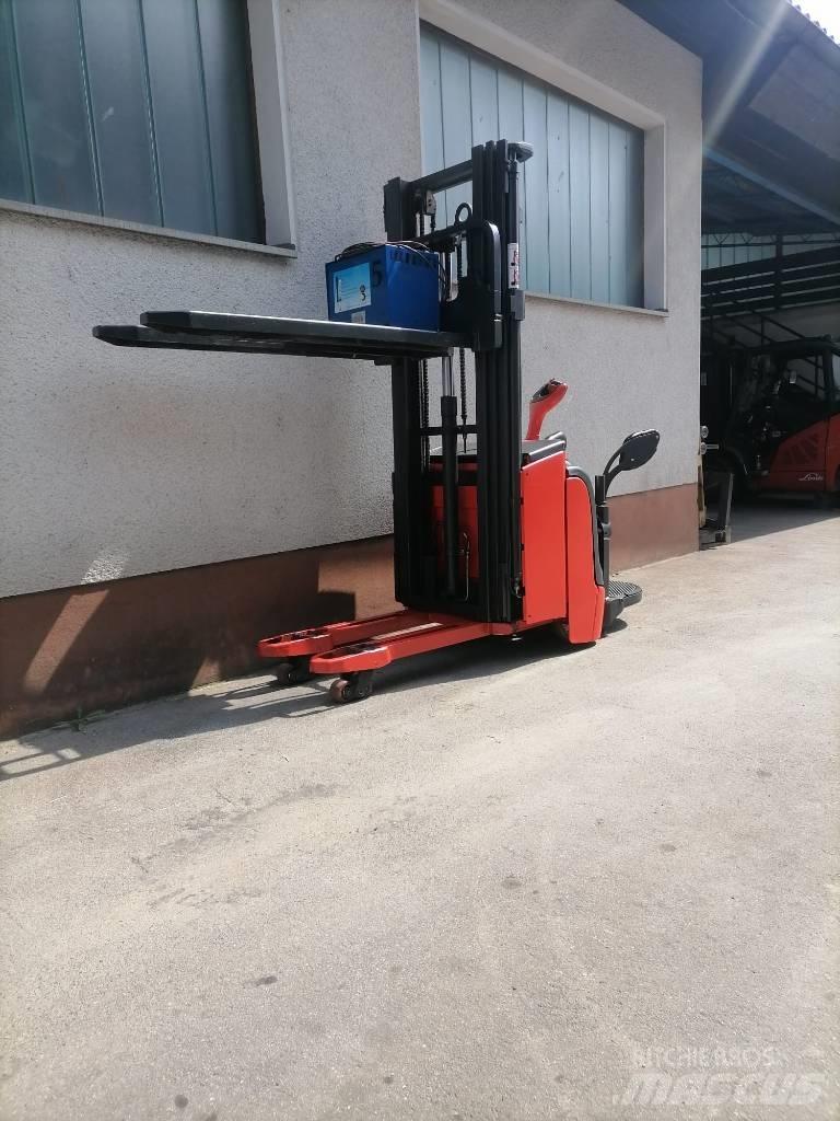 Linde L16i-AP-372 Düsük seviye platformu
