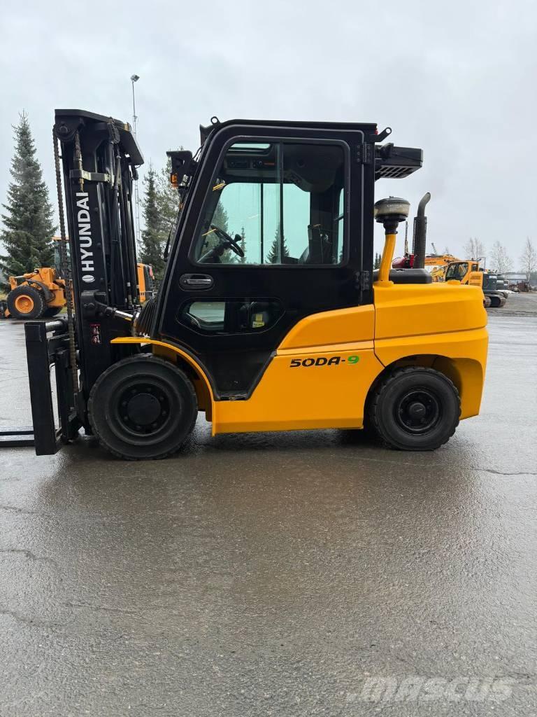 Hyundai 50DA-9 Dizel forkliftler