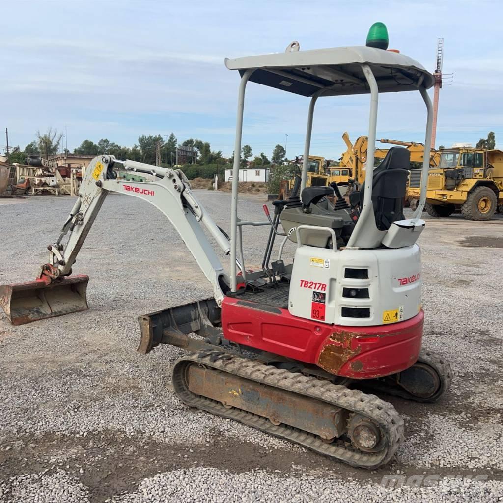 Takeuchi TB 217 R Mini ekskavatörler, 7 tona dek