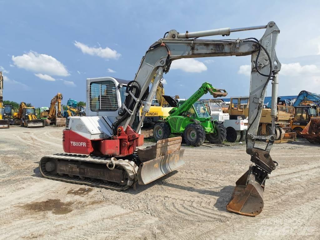 Takeuchi TB80FR Midi ekskavatörler 7 - 12 t
