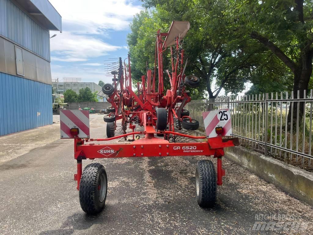 Kuhn GA 8121 Ot Tirmigi