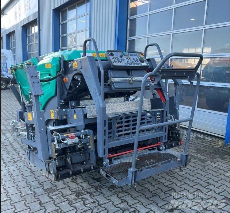 Vögele Super 800i Diger