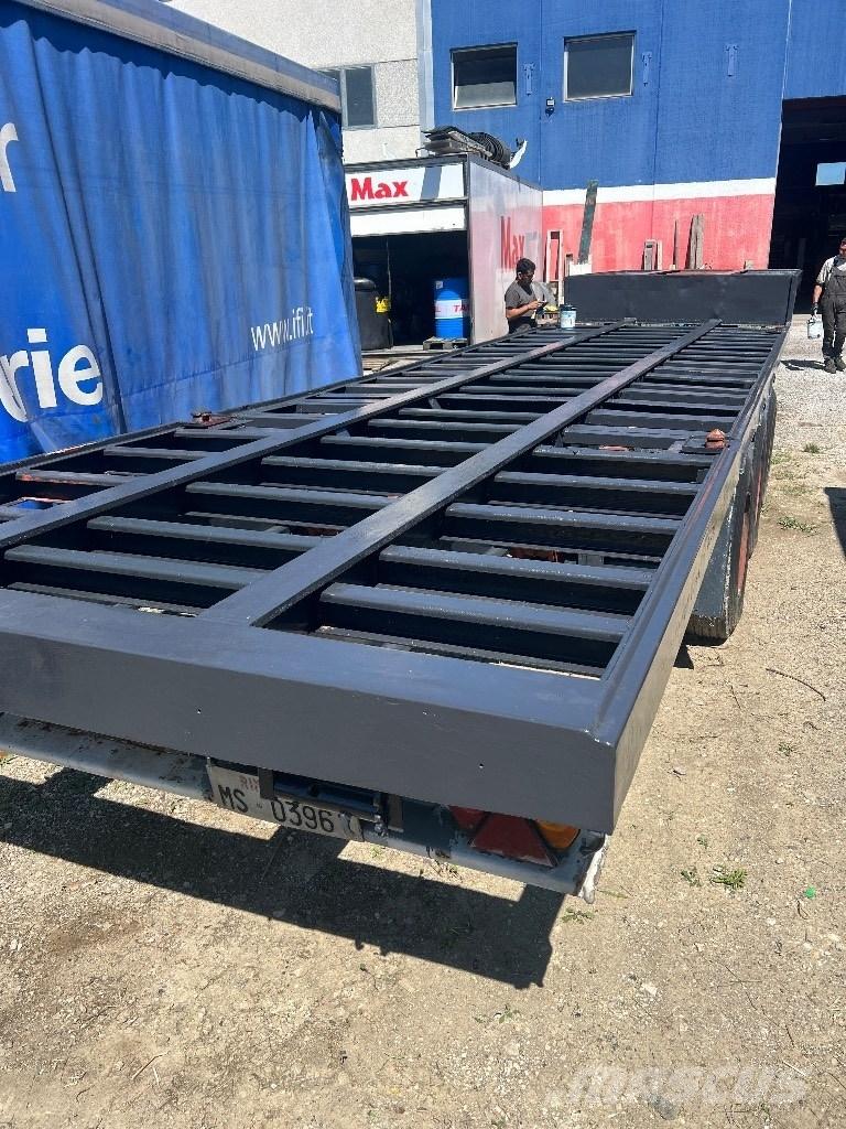 Viberti Collo d’oca Flatbed çekiciler