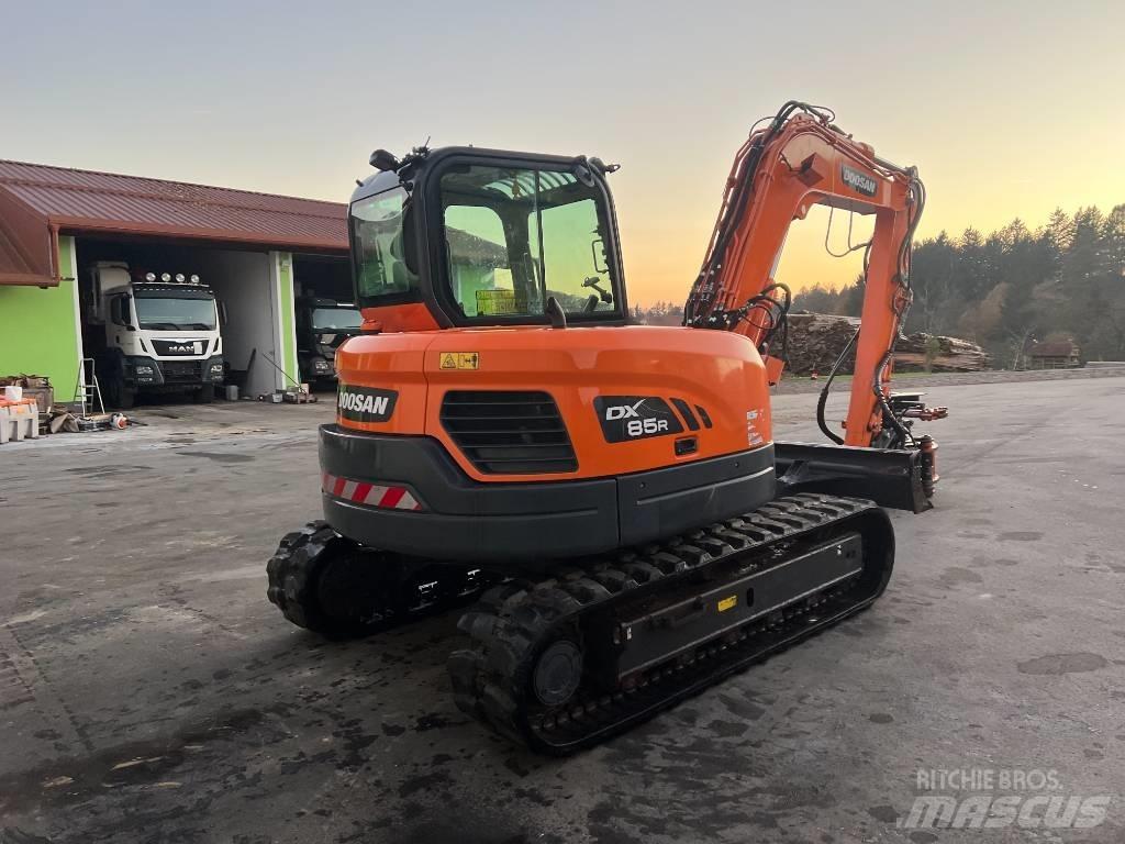 Doosan DX85R-3 Midi ekskavatörler 7 - 12 t