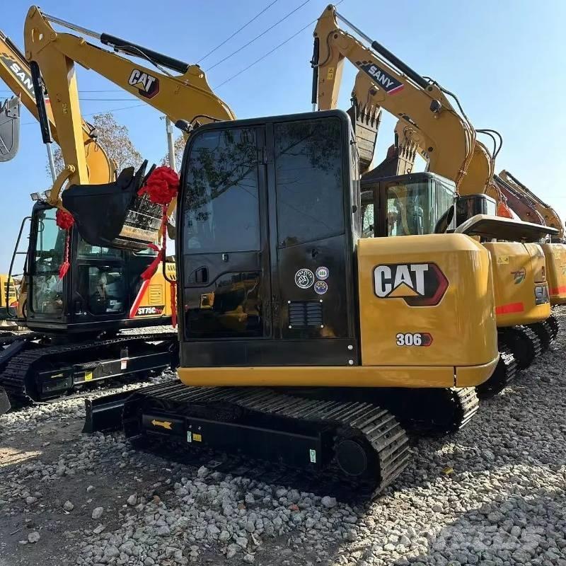 CAT 306 Mini ekskavatörler, 7 tona dek