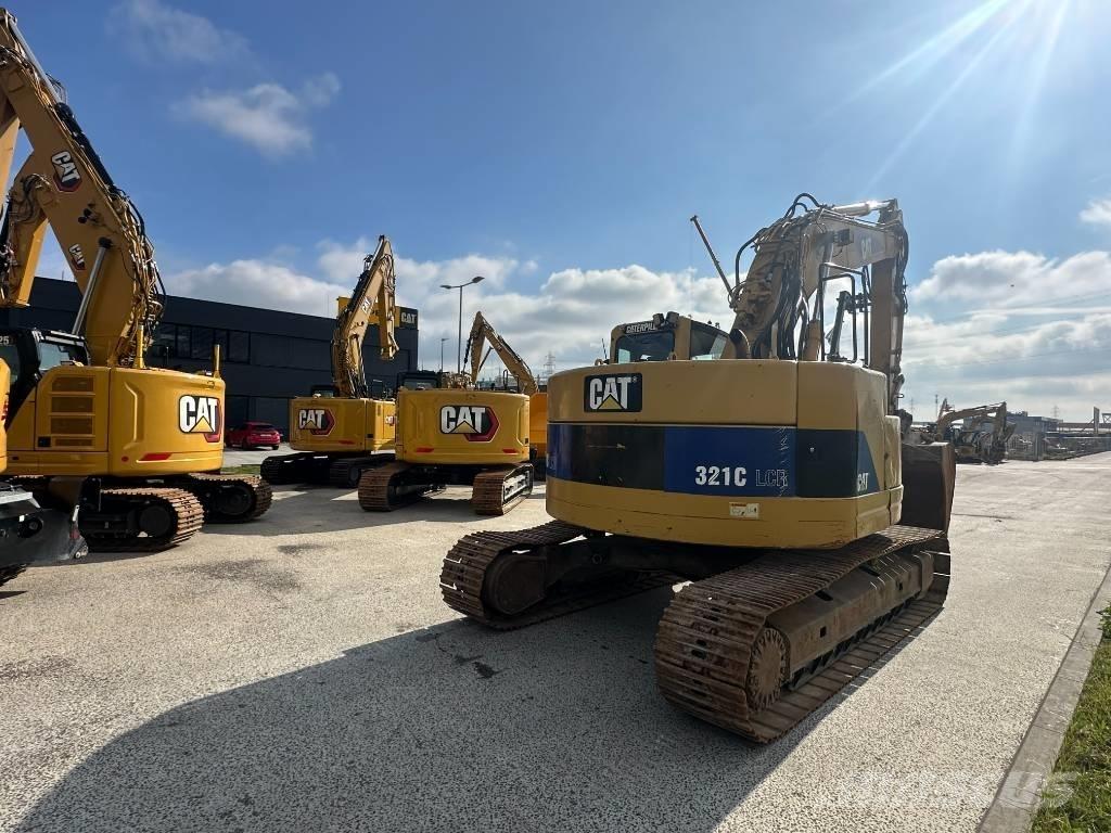 CAT 321 C Paletli ekskavatörler