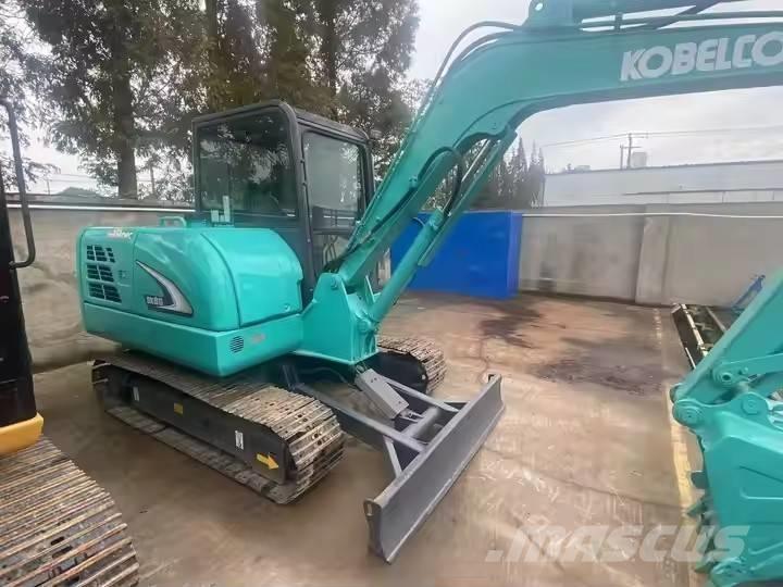 Kobelco SK 60 Paletli ekskavatörler