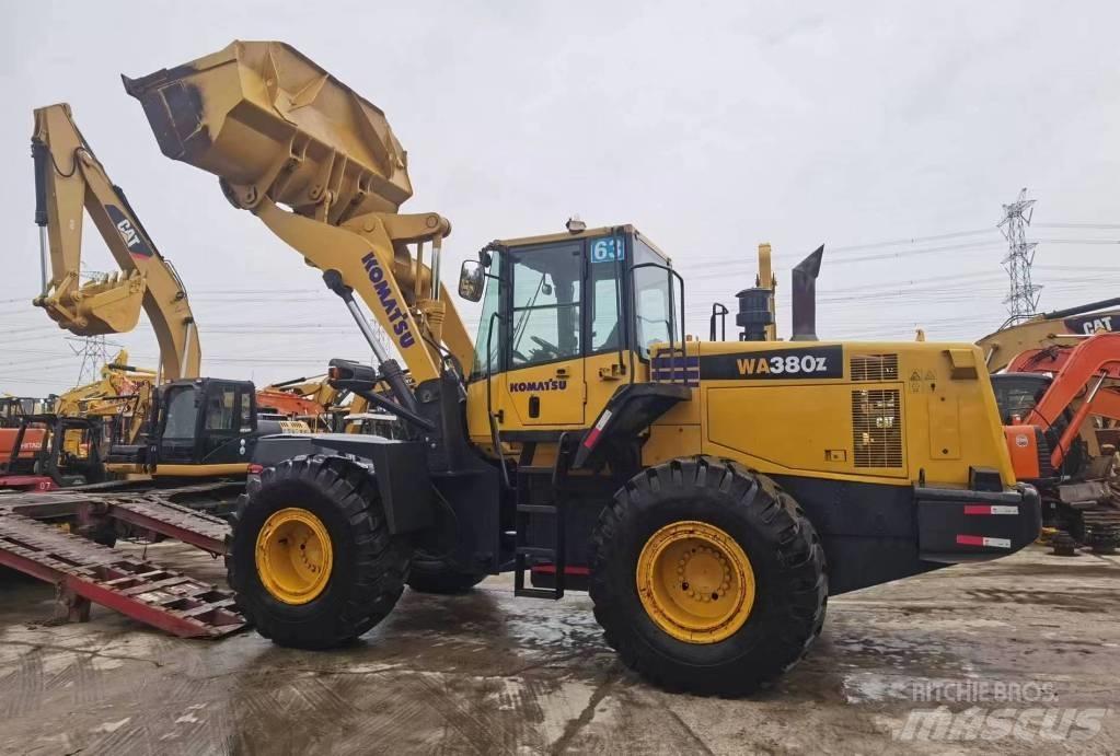 Komatsu WA 380 Tekerlekli yükleyiciler
