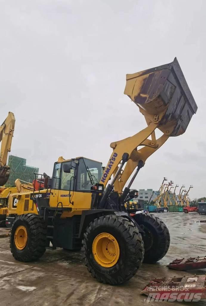 Komatsu WA 380 Tekerlekli yükleyiciler