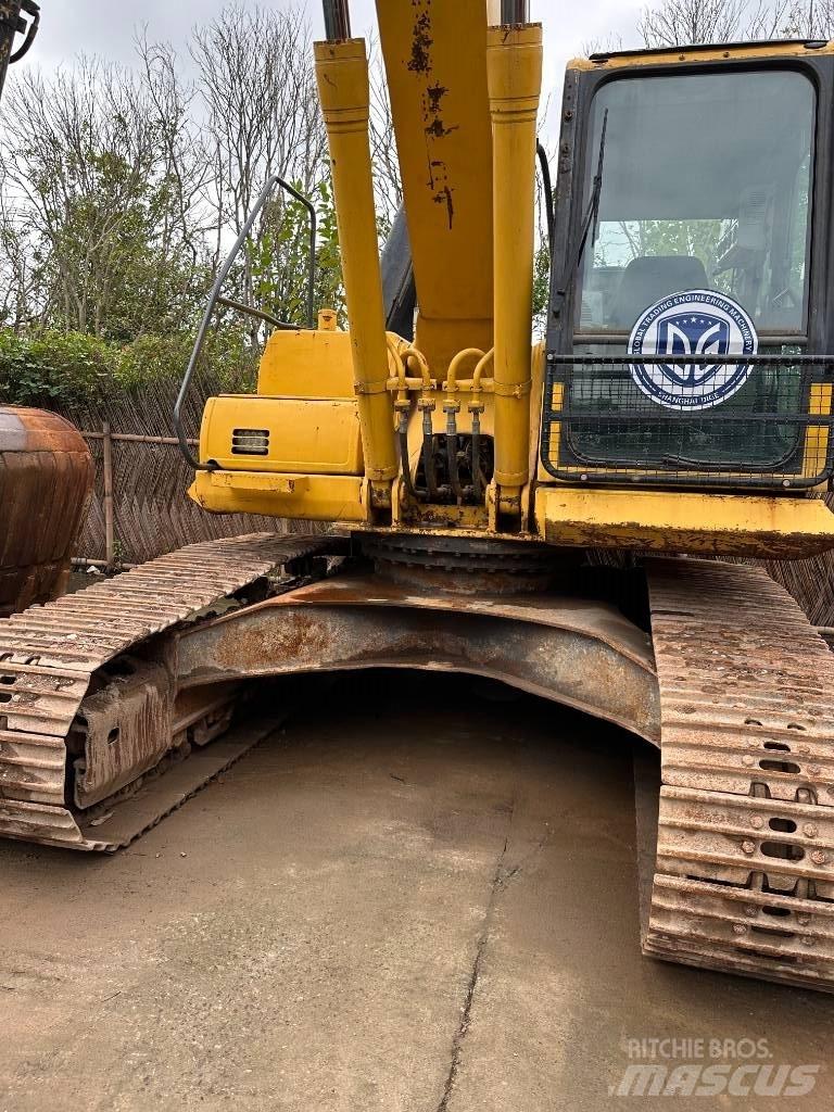 Komatsu PC 220-8 Paletli ekskavatörler