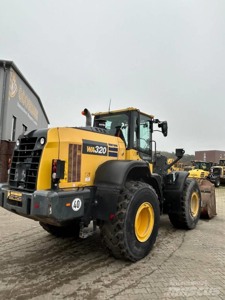 Komatsu WA 320 Tekerlekli yükleyiciler