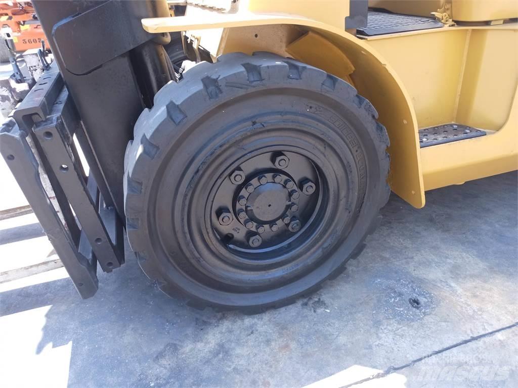 CAT DP45K Dizel forkliftler