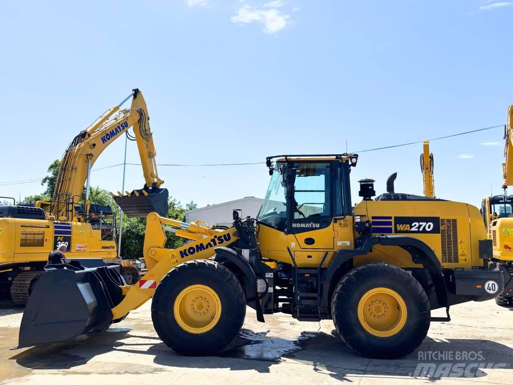 Komatsu WA270-8E0 Tekerlekli yükleyiciler