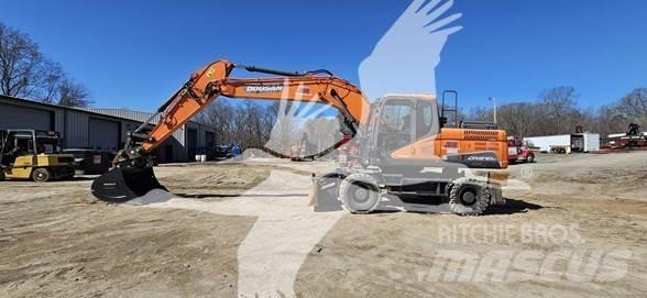 Doosan DX210W Lastik tekerli ekskavatörler