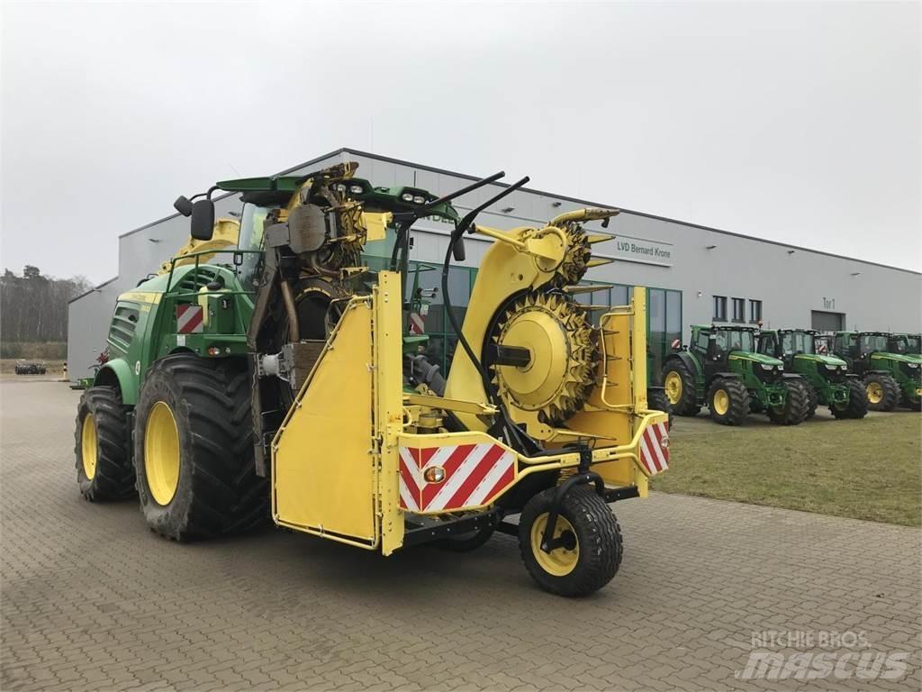 John Deere 8600 Kendi yürür silaj makinalari