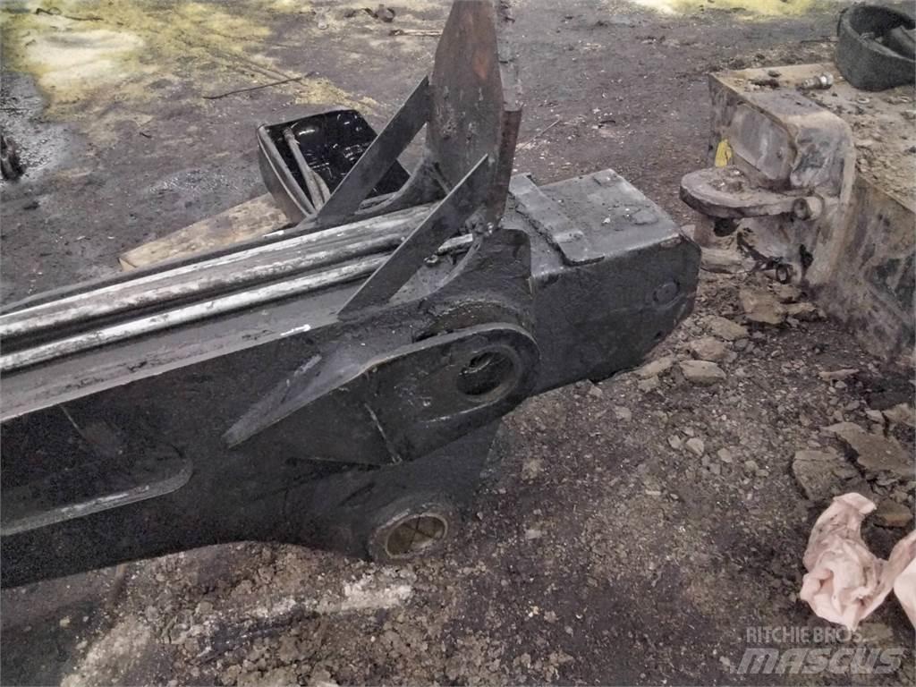 Valmet CRF14 Tomruk vinçleri