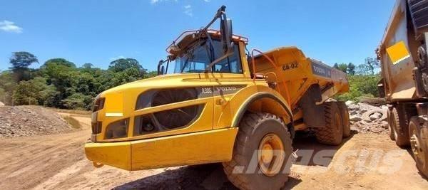 Volvo A 30 G Belden kirma kaya kamyonu