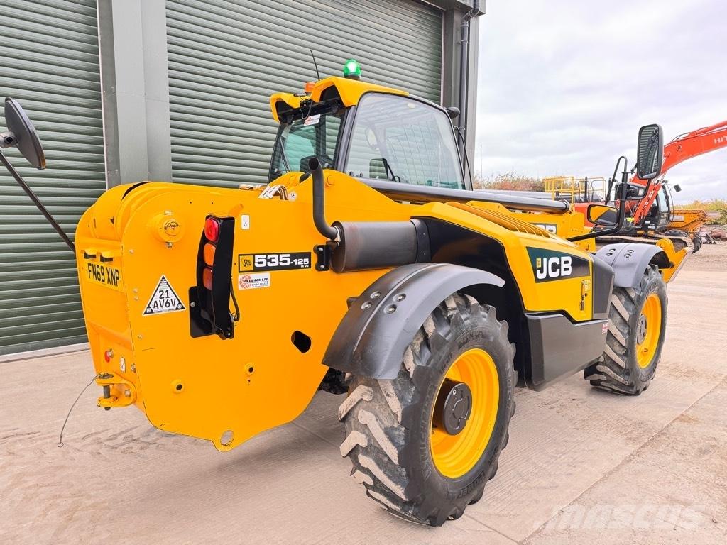 JCB 535-125 Hiviz Teleskopik yükleyiciler