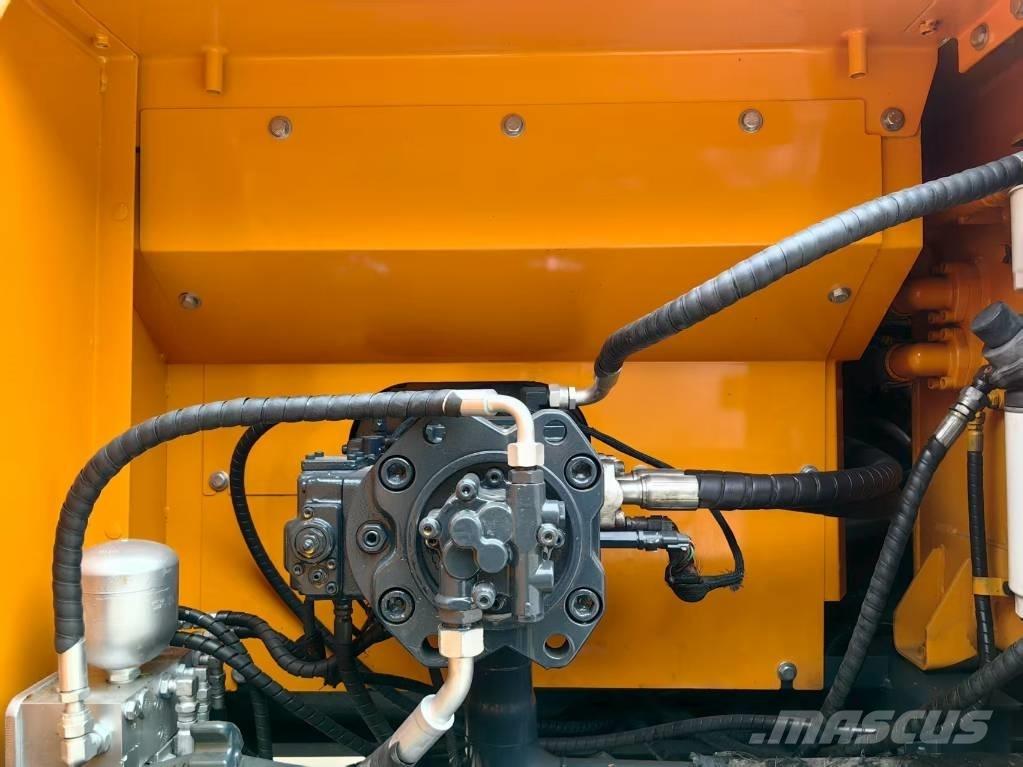 Hyundai 305LC-9 Paletli ekskavatörler