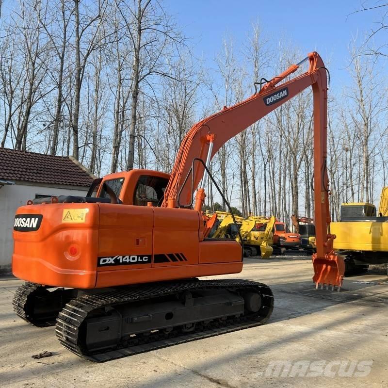 Doosan DX 140 Midi ekskavatörler 7 - 12 t