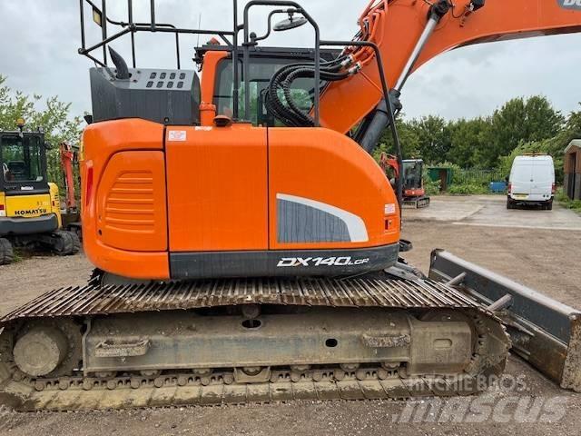 Doosan dx140lcr-5 Paletli ekskavatörler