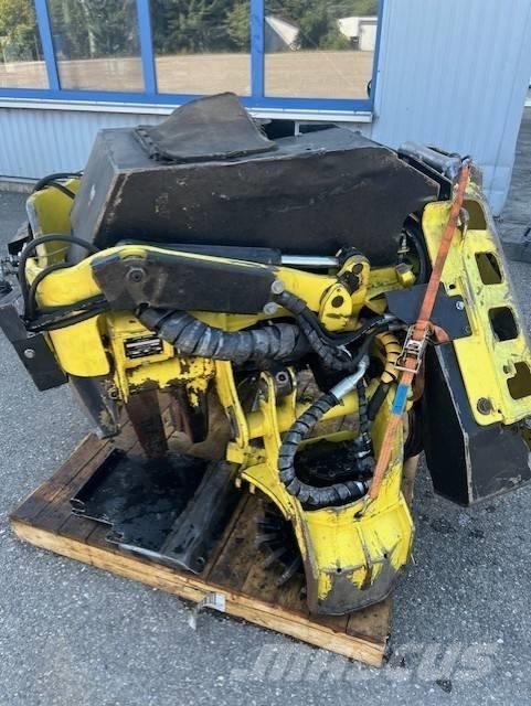 John Deere H414 Biçerdöverler