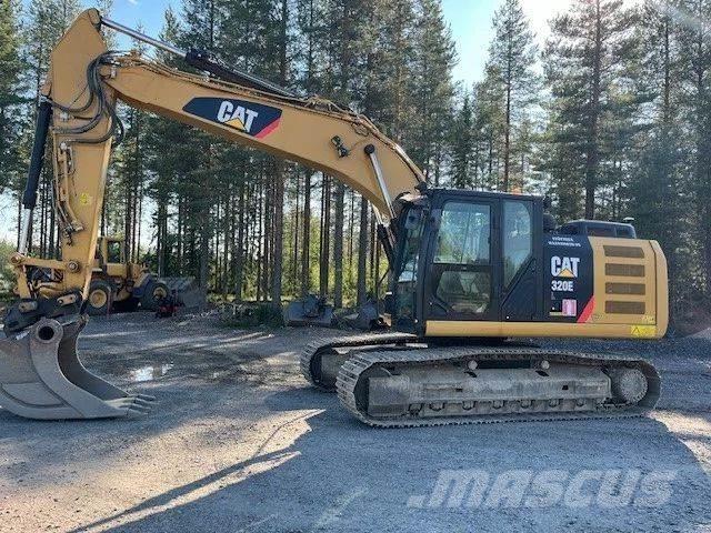 CAT 320 EL Paletli ekskavatörler