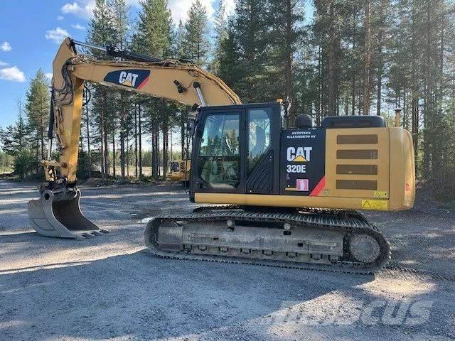 CAT 320 EL Paletli ekskavatörler