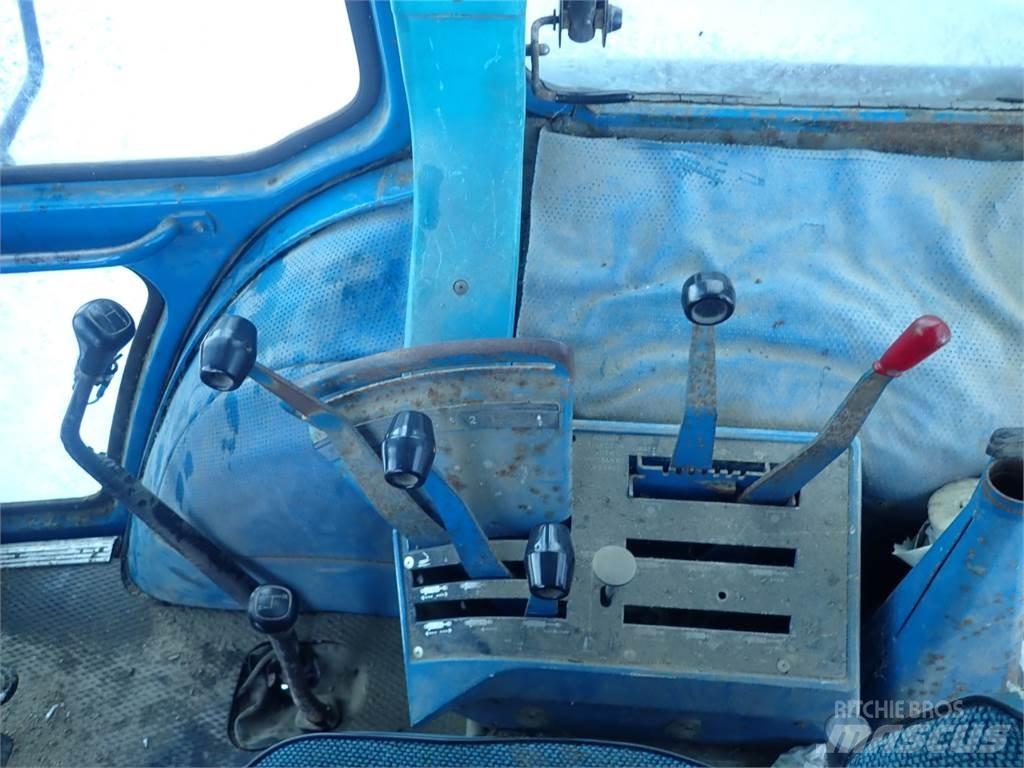 Ford 8210 Traktörler