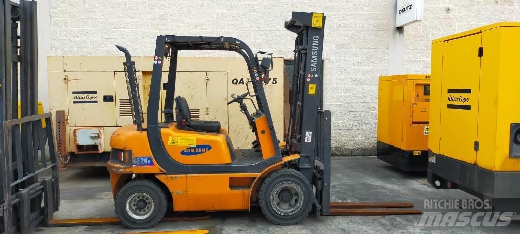 Samsung SF 20 D Dizel forkliftler