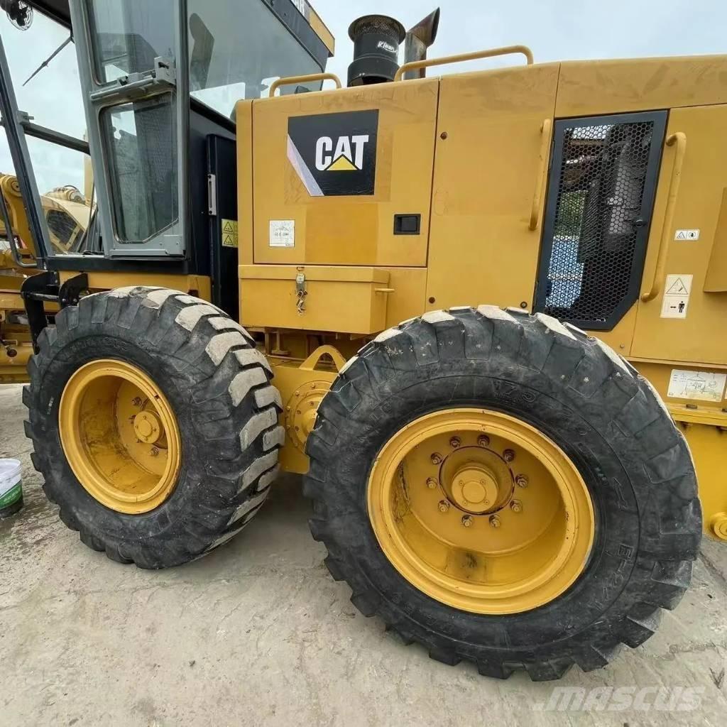 CAT 140K Greyderler