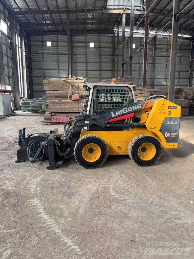 LiuGong 385 B Skid steer loderler