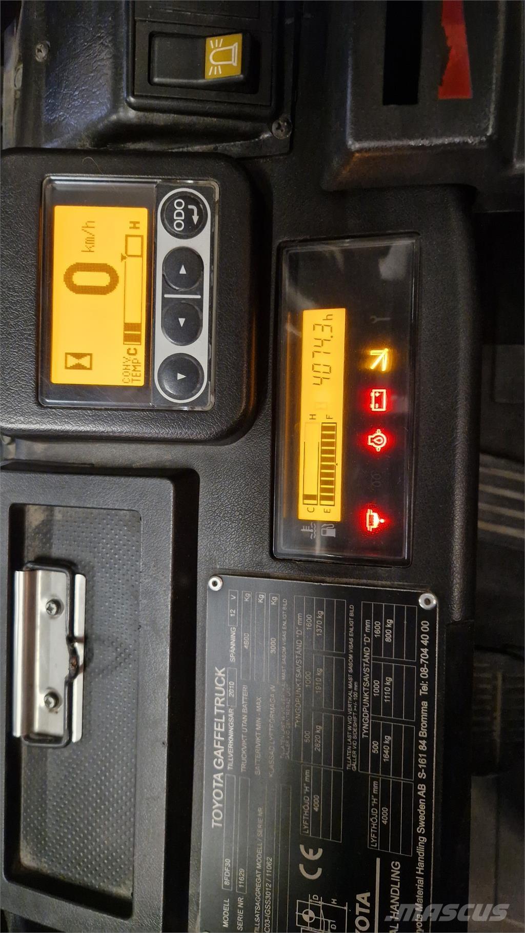 Toyota 8FDF30 Dizel forkliftler