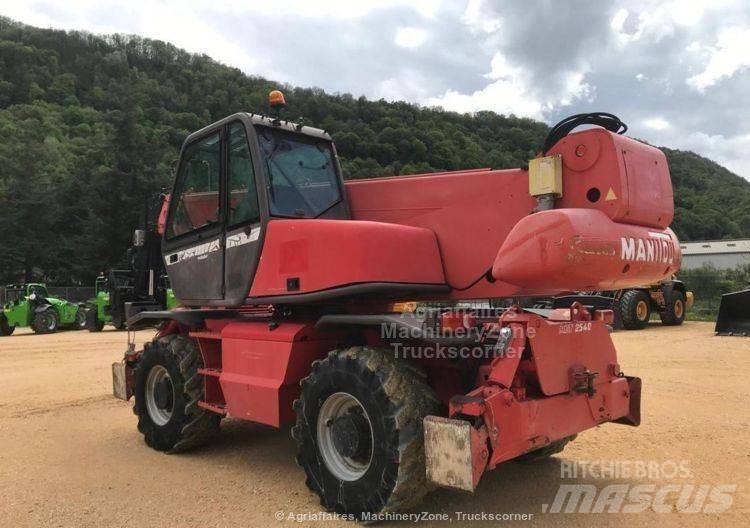 Manitou MRT 2540 Teleskopik yükleyiciler