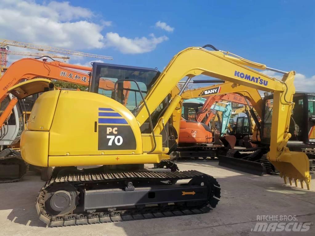 Komatsu PC 70 Paletli ekskavatörler