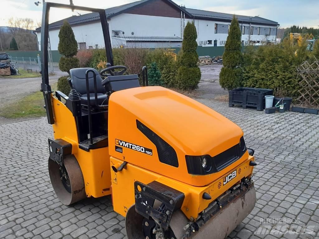 JCB VMT 260-120 Çift tamburlu silindirler
