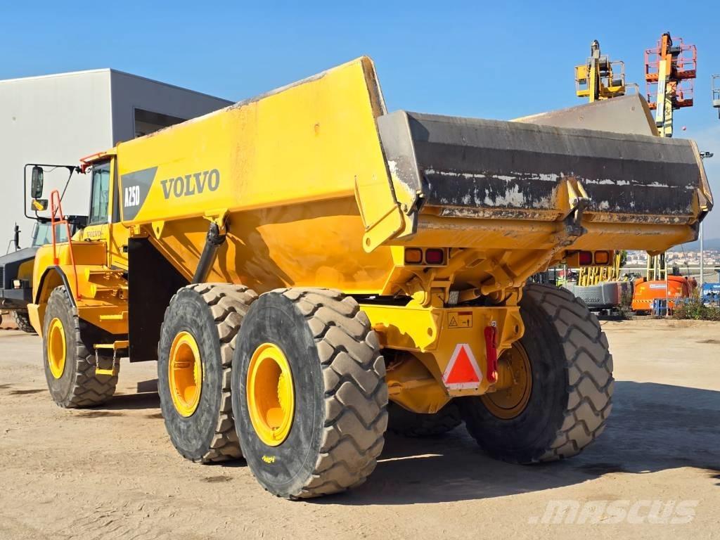 Volvo A25 D Belden kirma kamyonlar
