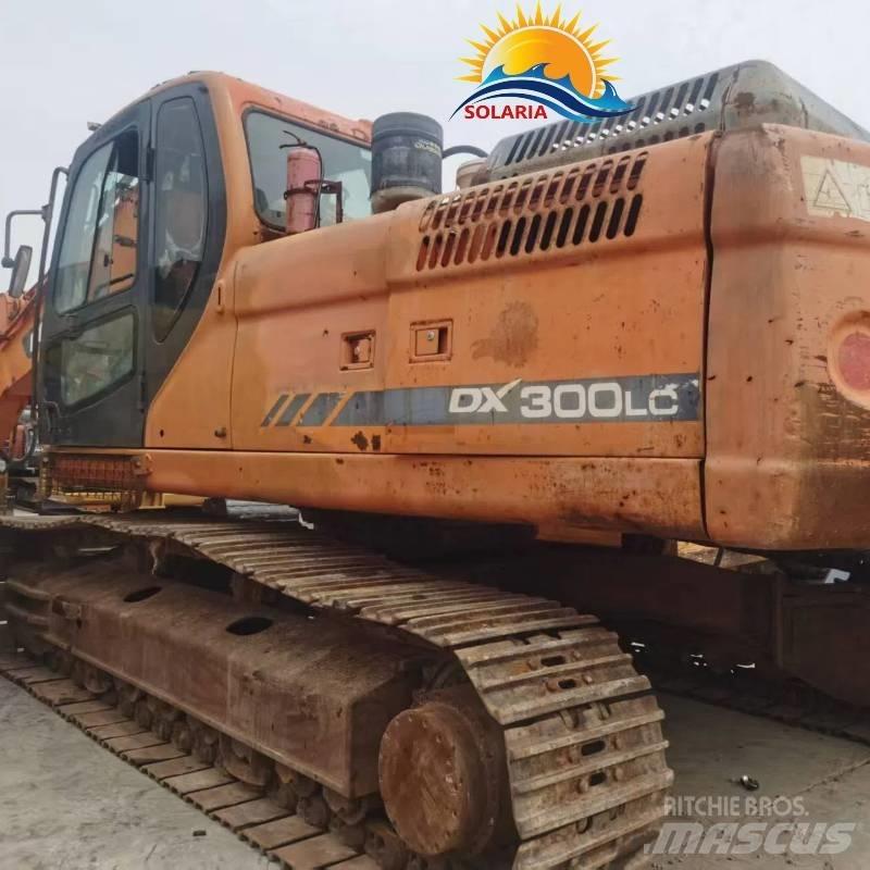 Doosan DX 300 LC Paletli ekskavatörler