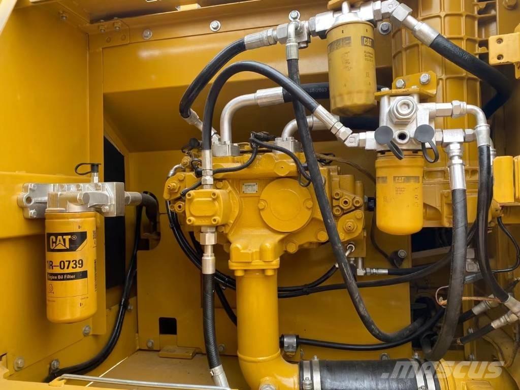 CAT 324 Paletli ekskavatörler