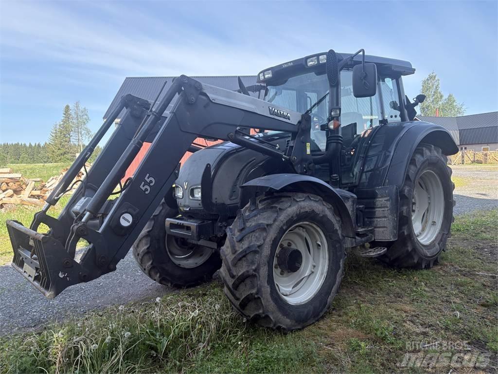 Valtra N122 Traktörler
