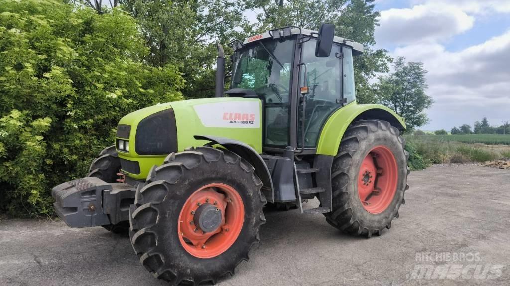 CLAAS Ares 696 RZ Traktörler