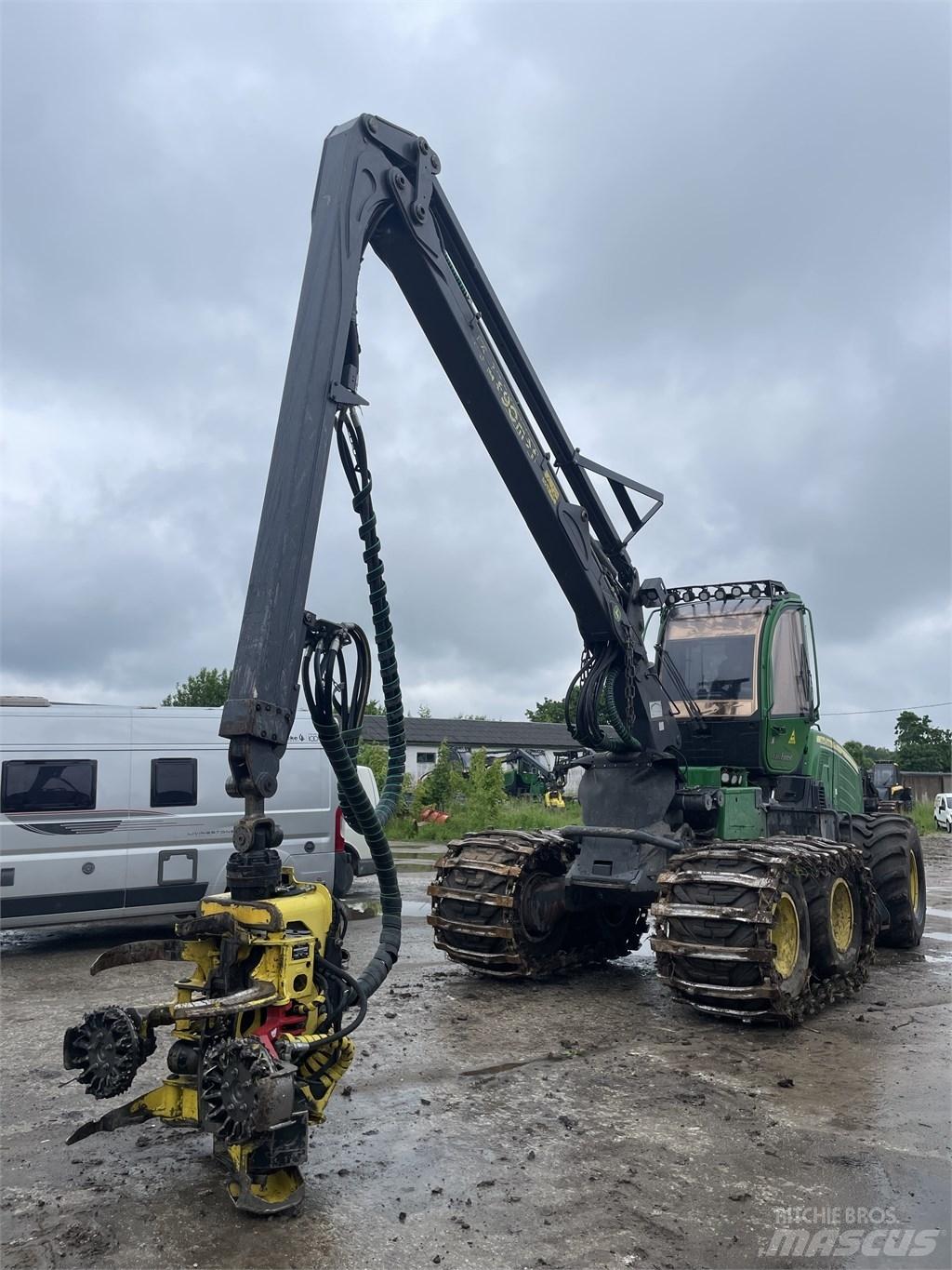 John Deere 1070 G Biçerdöverler