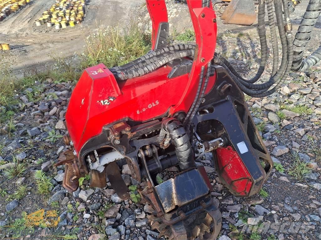 Komatsu c123 Agaç kesme robotlari