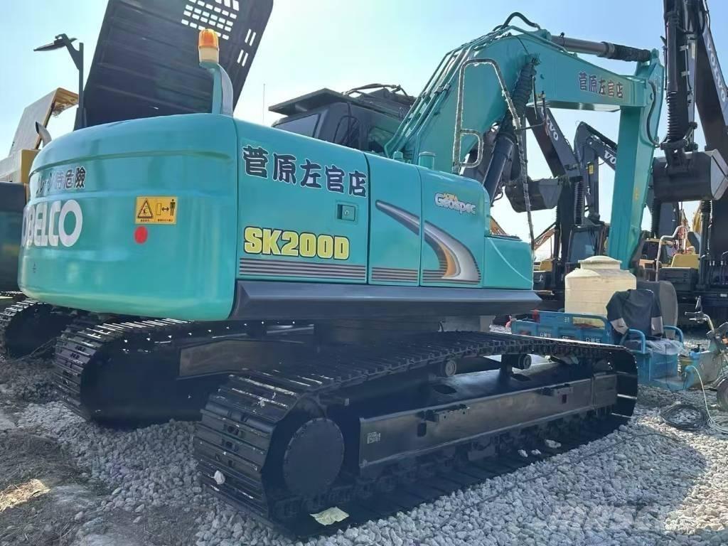 Kobelco SK 200 LC I Paletli ekskavatörler