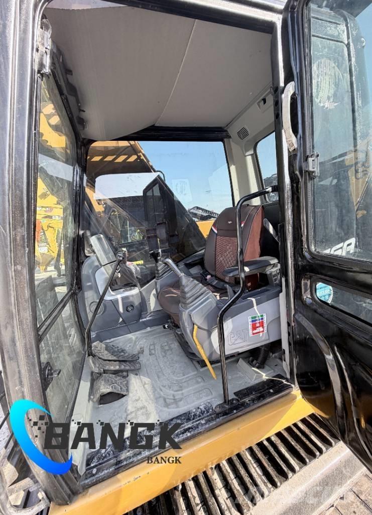 CAT 320 D Paletli ekskavatörler