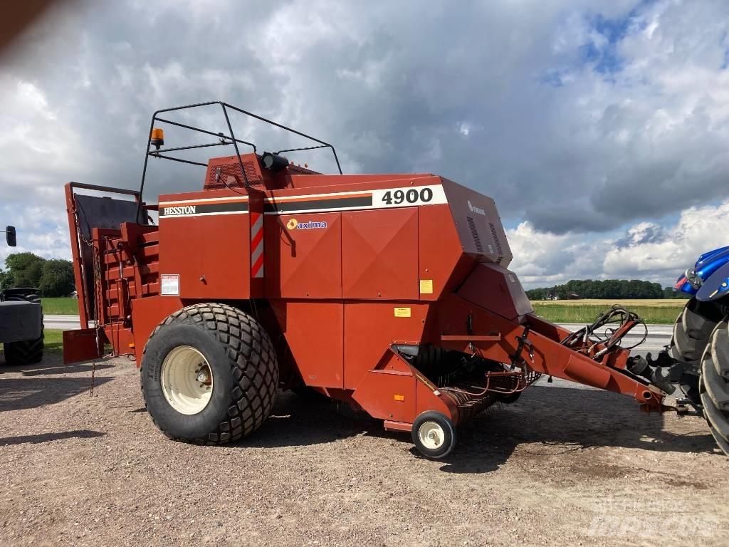 Hesston 4900 Küp balya makinalari