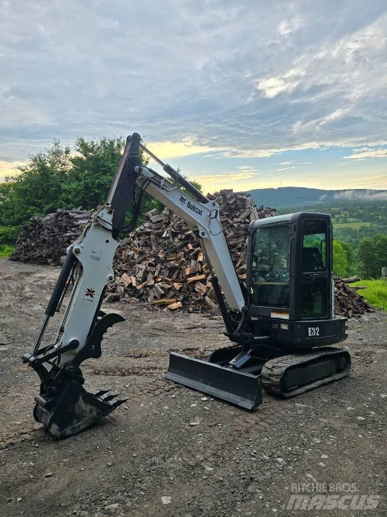 Bobcat E 32 Mini ekskavatörler, 7 tona dek