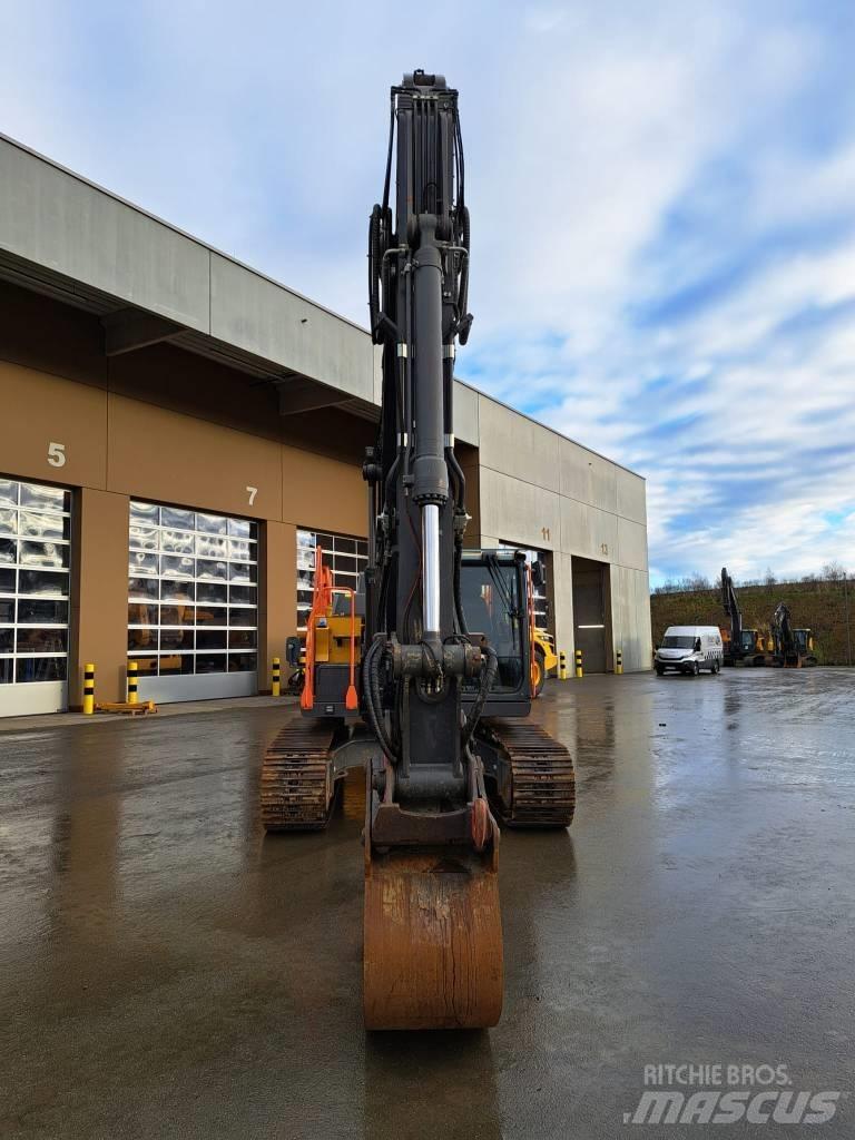 Volvo EC 200 EL Paletli ekskavatörler