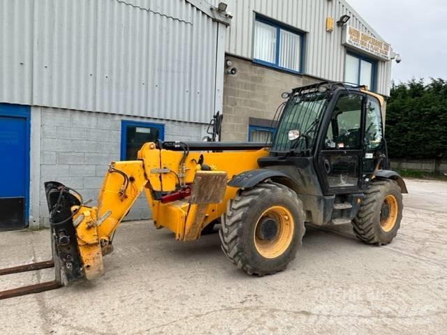 JCB 540V 140 Teleskopik yükleyiciler