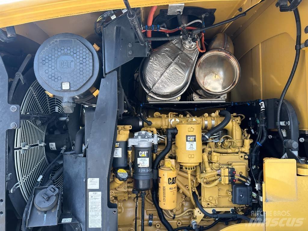 CAT 938M Tekerlekli yükleyiciler